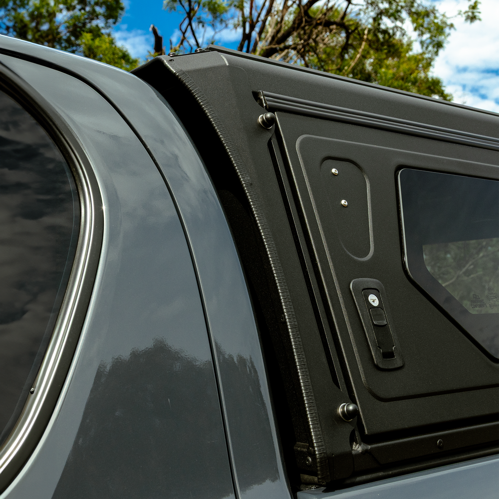 Hilux N90 Aluminum Canopy - AluCab Contour with Windows