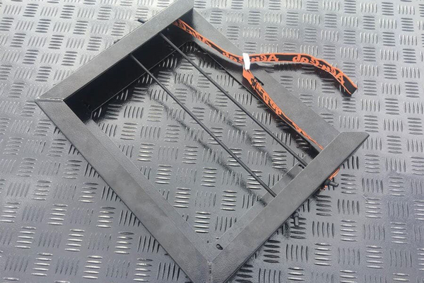 Braai / Barbeque Grid Holder