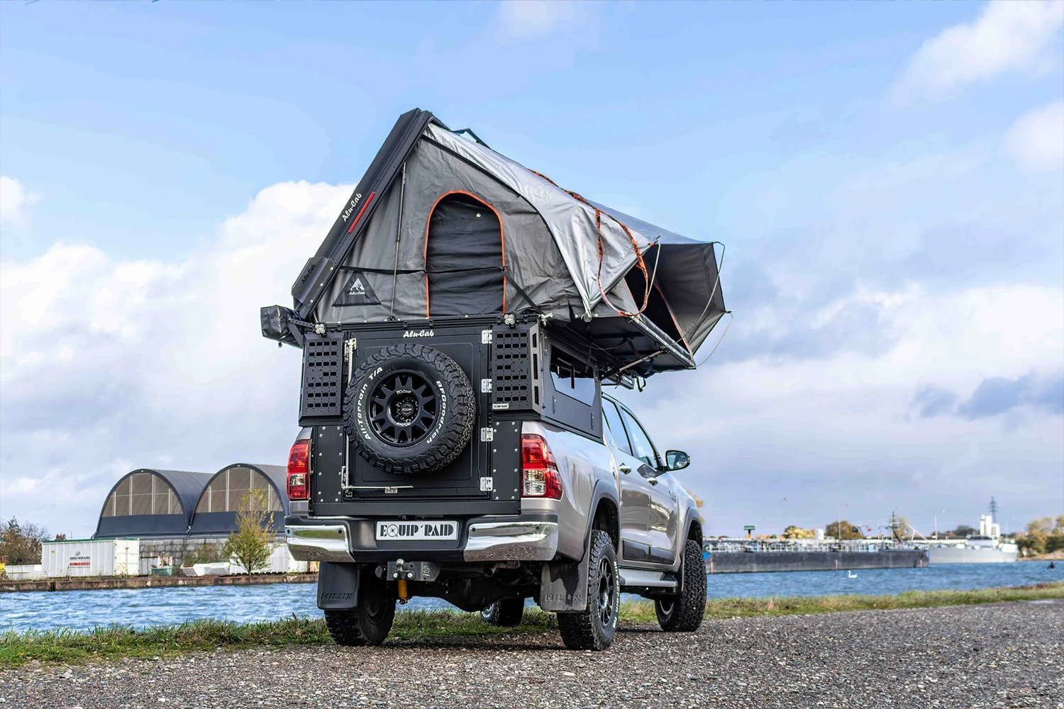 Camper Spare Wheel Mount