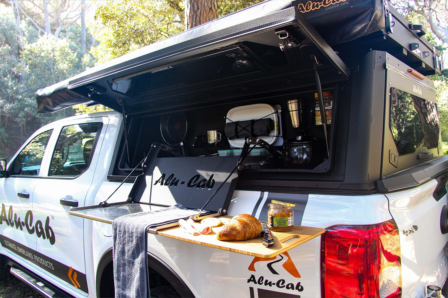 Contour Canopy Kitchen Cupboard Kit