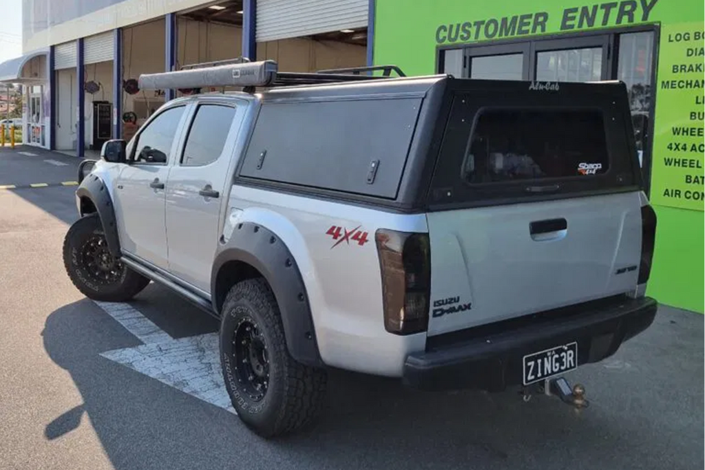 Canopy for dmax - Alucab