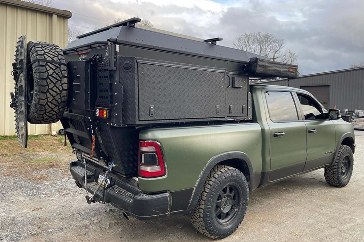 Khaya Spare Wheel Bracket