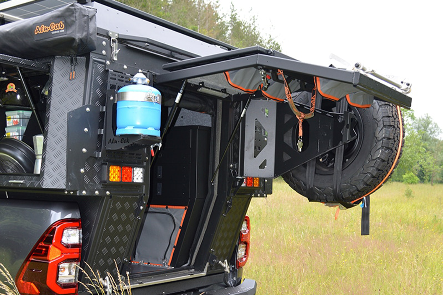 Khaya Spare Wheel Bracket