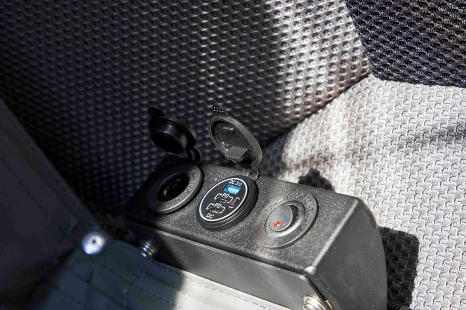 RT-4S Family Rooftop Tent