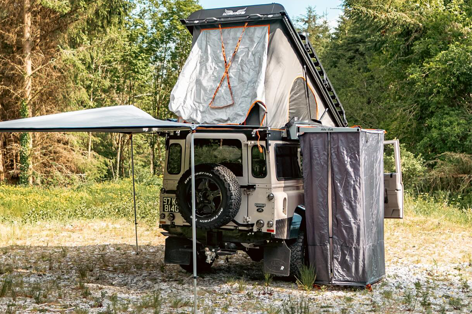 Shadow Awning Pole Set of 2