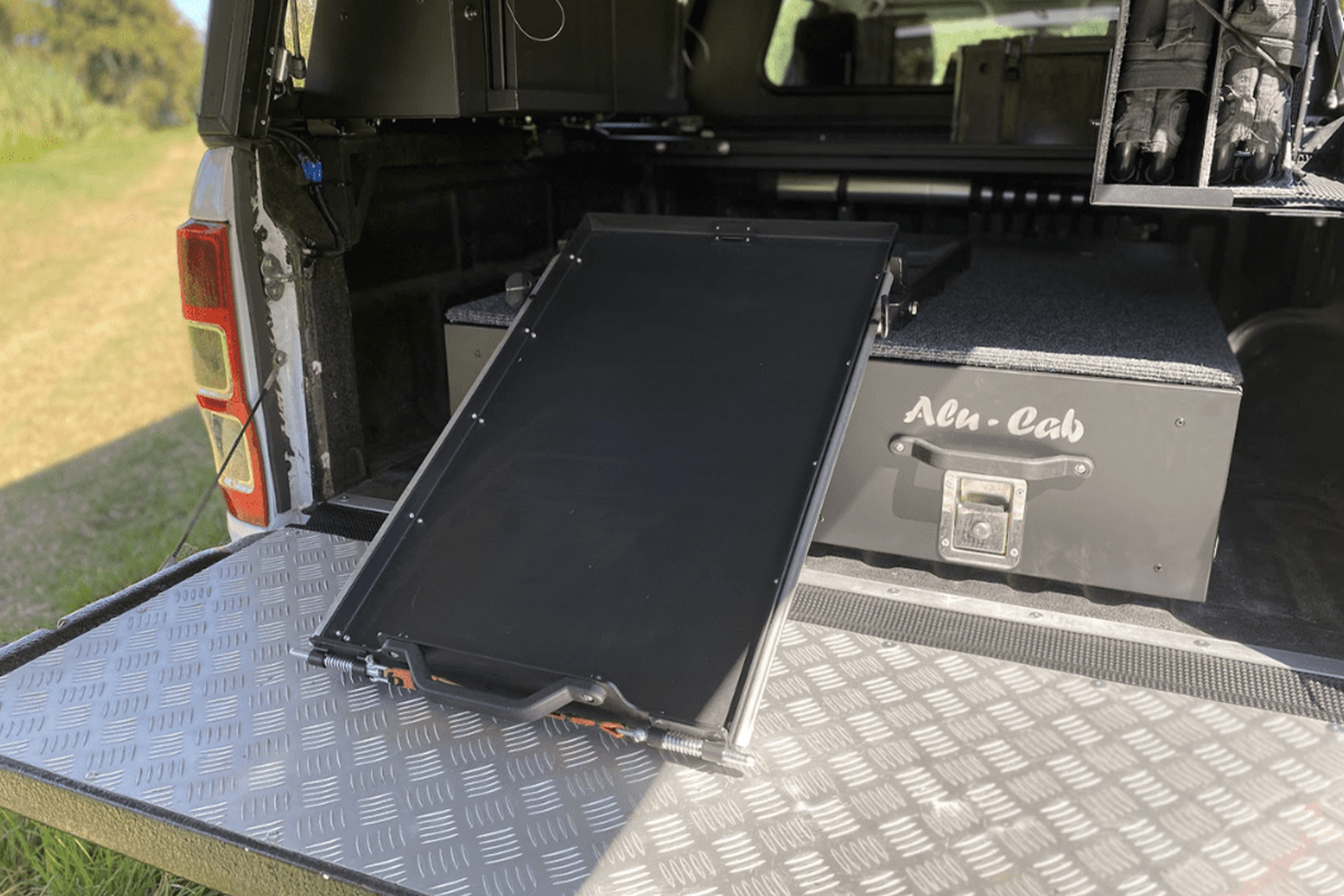 Tilting Fridge Slide