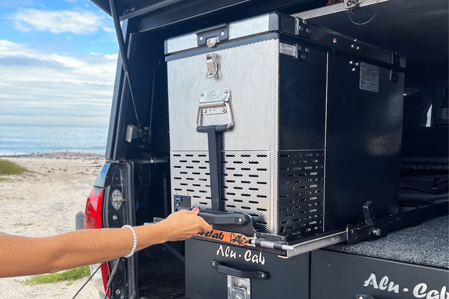 Tilting Fridge Slide