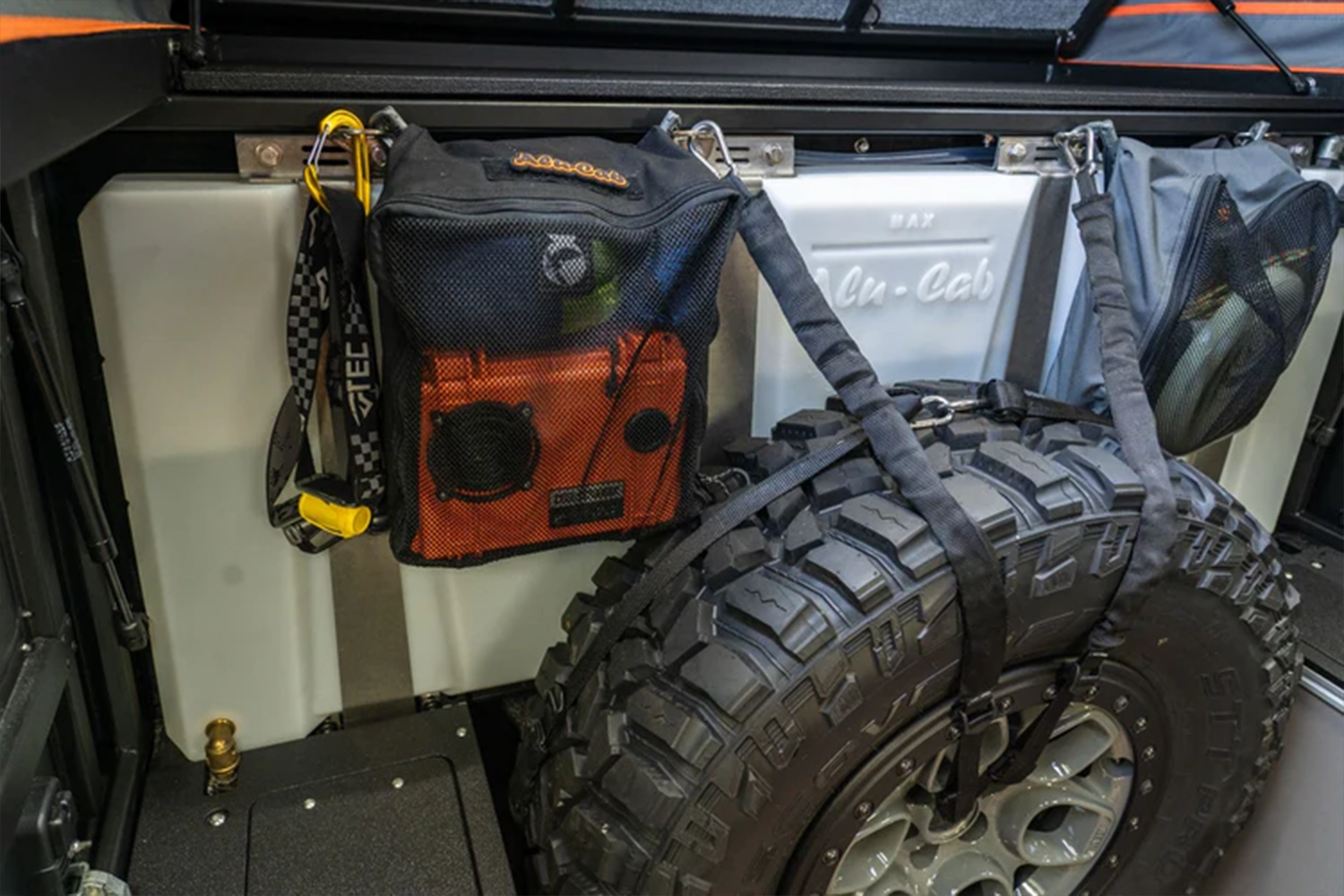 ModCAP & Canopy Camper Water Tank Kit