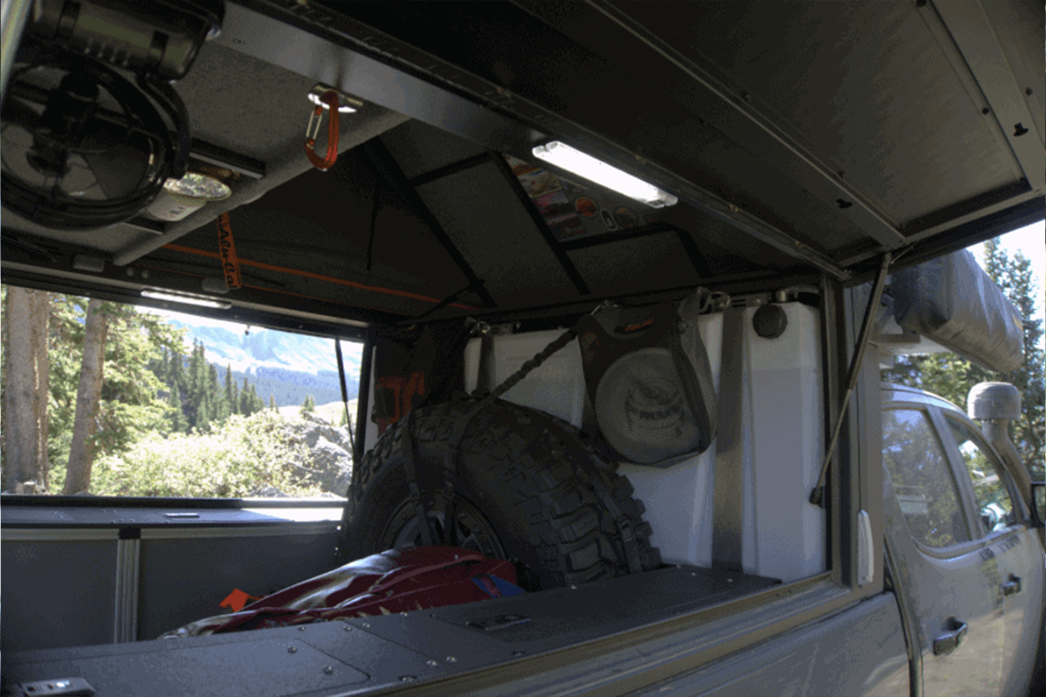 ModCAP & Canopy Camper Water Tank Kit