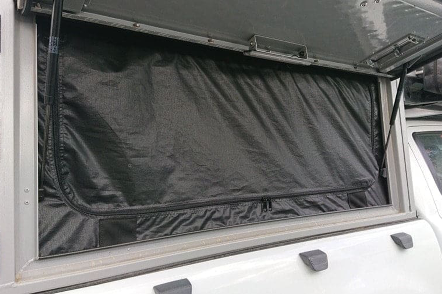 Side Door Mozzie / Midge Nets